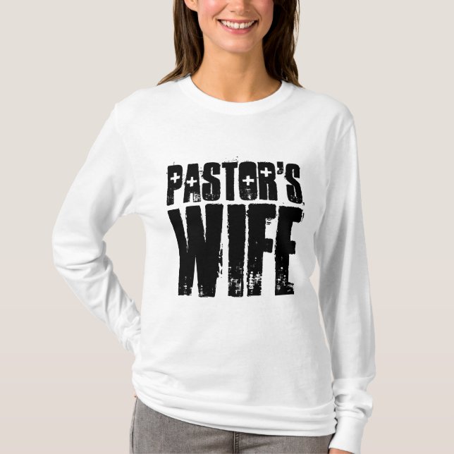Camiseta T-Shirts DA MULHER DO PASTOR (Frente)