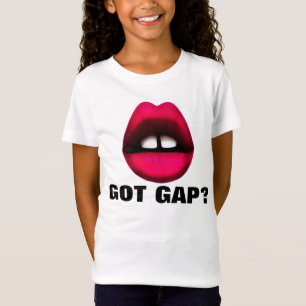 Camiseta t-shirts de GAROTA DE BARRAGENS, APARELHADAS