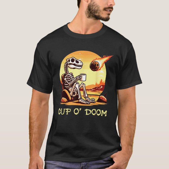 Camiseta Taça O Doom Dinossauro Skeleton Café Meteor Apocal (Frente)