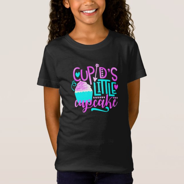 Camiseta Taças Meninas Cupido Pequeno Bolo de Chocolate Dia (Frente)