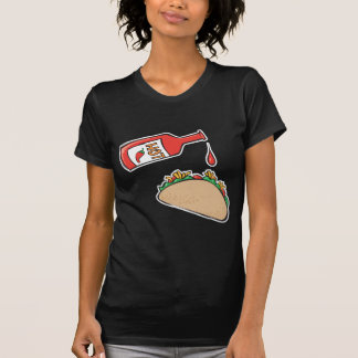 Camiseta taco com molho quente