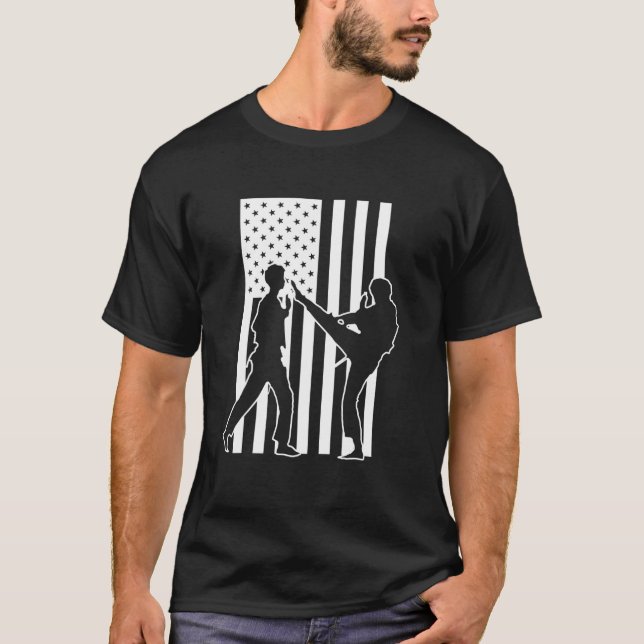 Camiseta Taekwondo American Flag Artes marciais (Frente)
