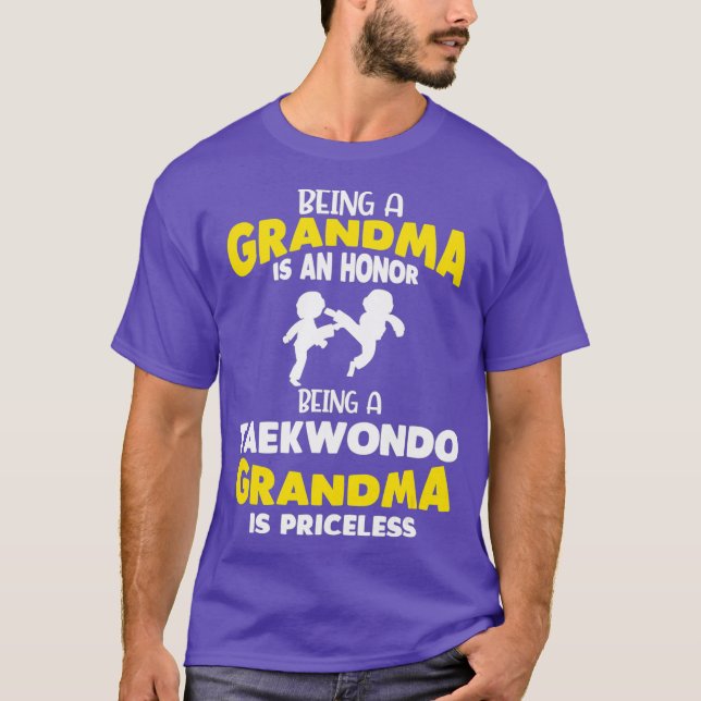 Camiseta Taekwondo Vovó Engraçada Artes Marciais (Frente)