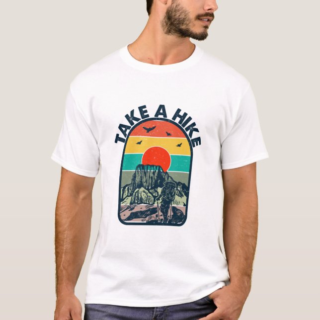 Camiseta Take a Hike Funny Quote T-Shirt | Minimalist Outdo (Frente)