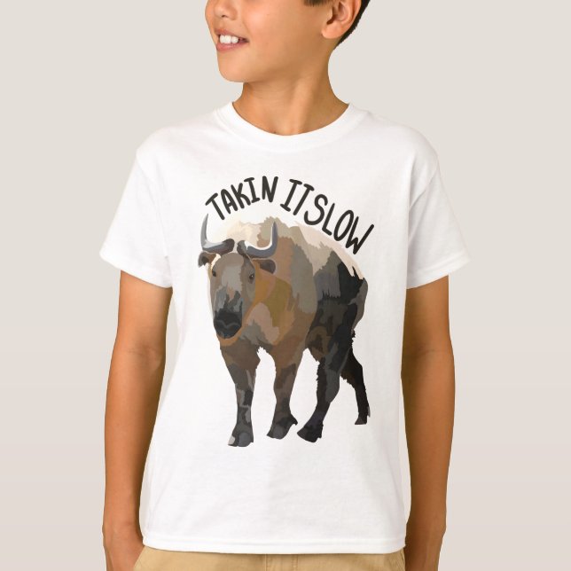 Camiseta Takin: O Gato-Antílope da Montanha Majestosa (Frente)