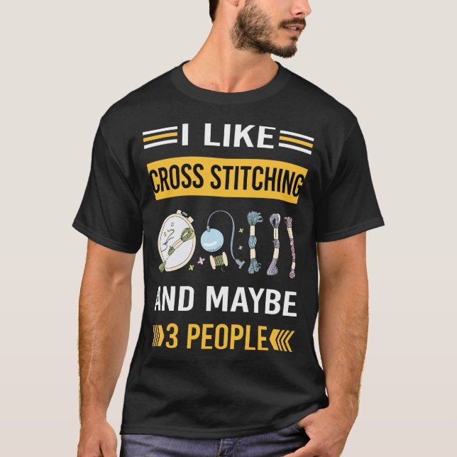 Camiseta Talvez 3 Pessoas Cruzadas (Frente)