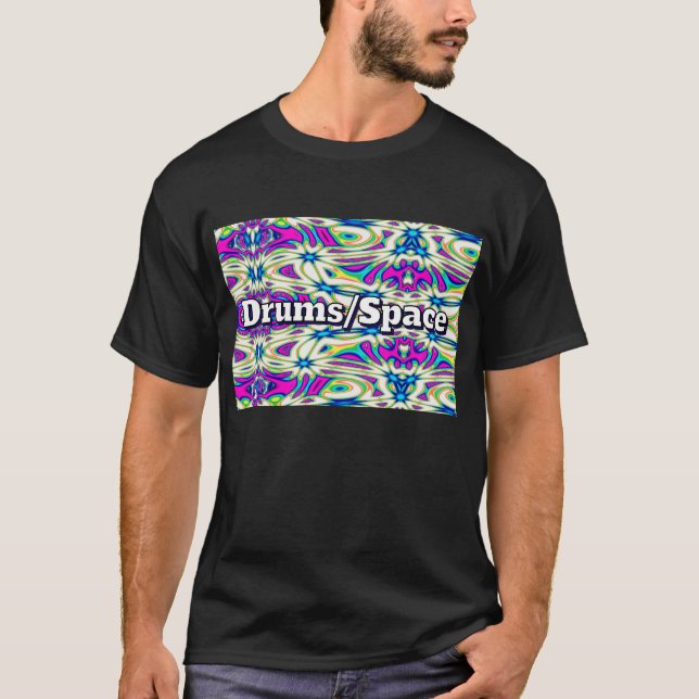 Camiseta Tambores/Espaço (você pode mudar as palavras) (Frente)