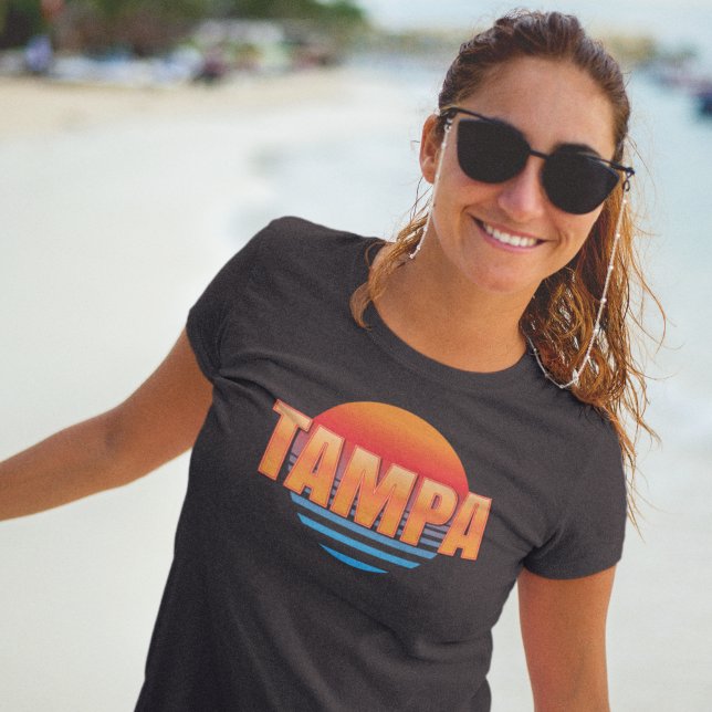 Camiseta Tampa Florida Retro Sunset T Shirt (Criador carregado)