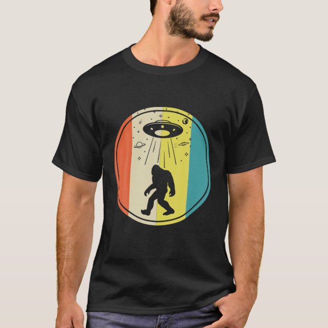 Camiseta Tampa OVNI da Alienígena de Sasquatch Bigfoot Retr (Frente)