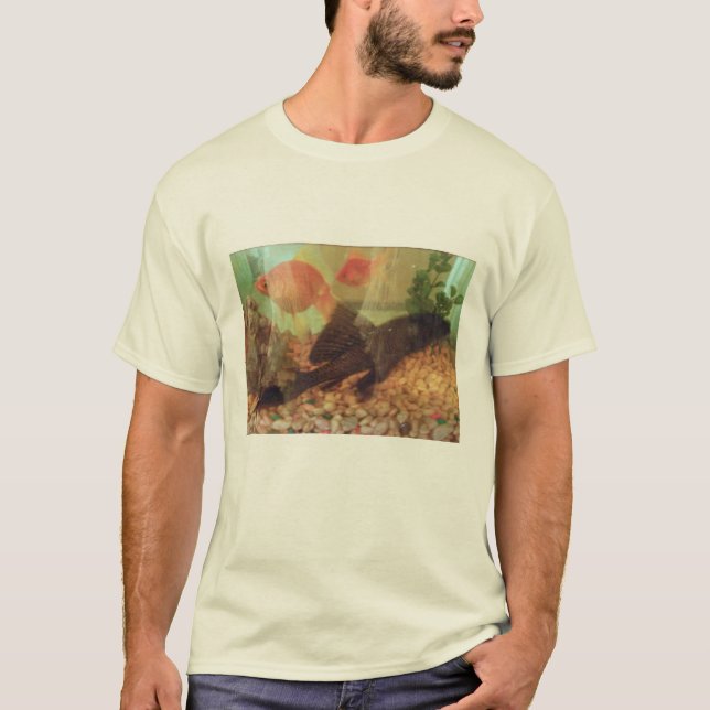 Camiseta Tanque de peixe T-Shirt (Frente)