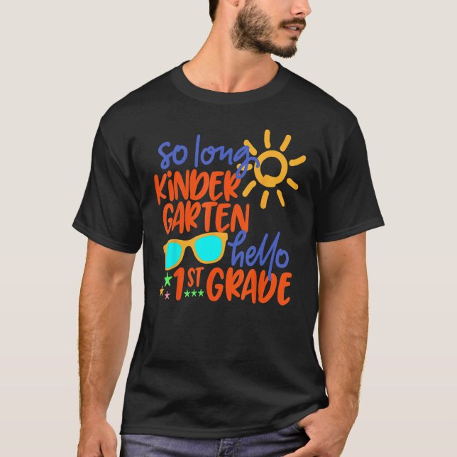 Camiseta TÃO LONG KINDERGARTEN HELLO 1rua GRAU Estudo de Pr (Frente)