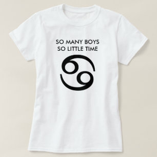 Camiseta TÃO MUITOS MENINOS - TÃO POUCA HORA - "69" sobre