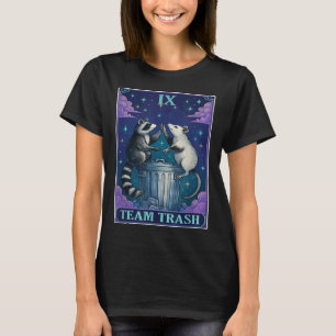 Camiseta Tarot Card Deck Team Trash Raccoon Tarot Cards Del