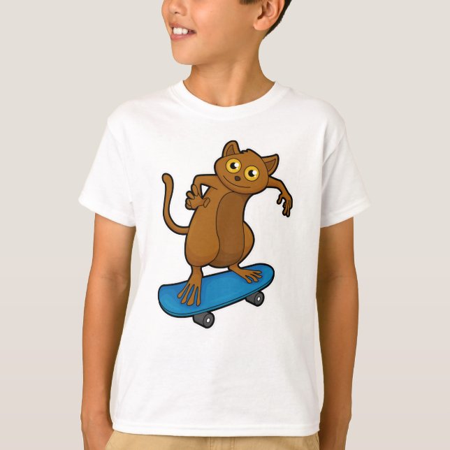 Camiseta Tarsier como skater com skate (Frente)