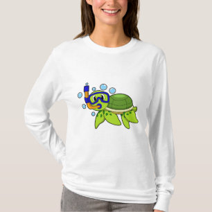 Camiseta Tartaruga a mergulhar com Snorkel