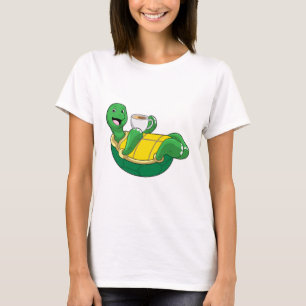 Camiseta Tartaruga com copo de café