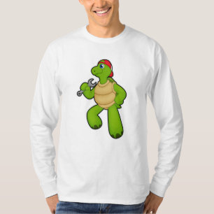 Camiseta Tartaruga como mecânica com chave inglesa e Boné