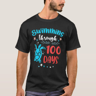 Camiseta Tartaruga Mar Natação Através de 100 Dias de Chá d