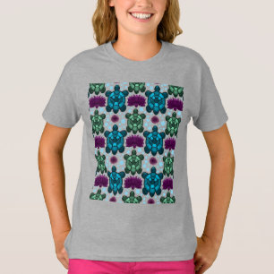 Camiseta Tartaruga marinha em tons de verde e azul padrão d