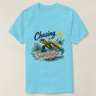 Camiseta Tartaruga Marinha Perseguindo o Sol   Praia Oceâni