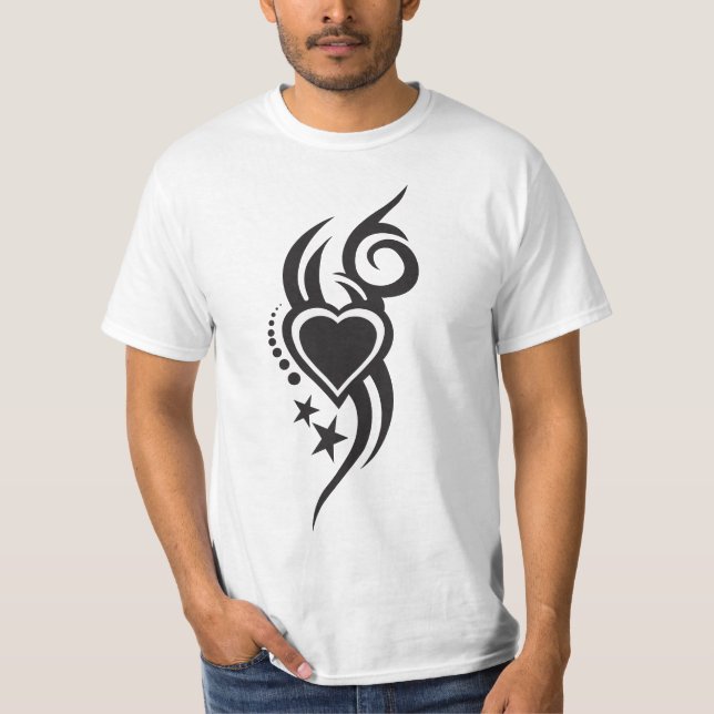 Camiseta Tatuagem de Coração Floral Ornamentado (Frente)