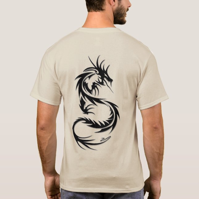 Camiseta Tatuagem do Dragão Trending Style T-Shirt (Verso)