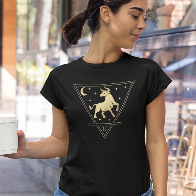 Camiseta Taurus Zodiac - Sinal Terra Elemento em Dourado (Criador carregado)