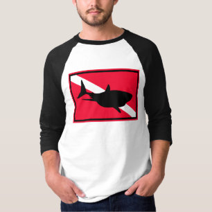 Camiseta {TBA} O t-shirt dos grandes homens do sinal do