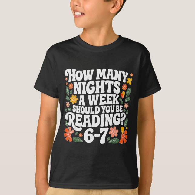 Camiseta Teacher 67 How Many Nights A Week Should You Be Re (Frente)
