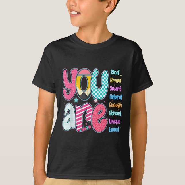 Camiseta Teacher You Are Smart Brave Strong Kind Loved Moti (Frente)