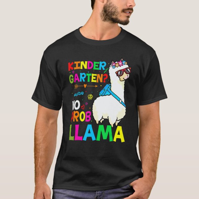 Camiseta Team Kindergarten Teacher Rainbow No Prob Llama 10 (Frente)