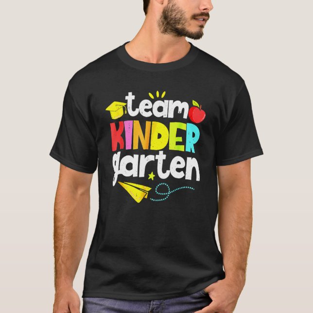 Camiseta Team Kindergarten Teacher Student  Back To School  (Frente)