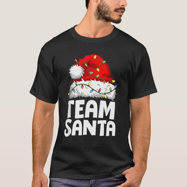 Camiseta Team Santa Christmas Squad Family Matching Pajamas (Frente)