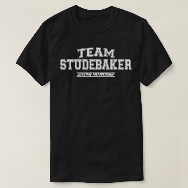 Camiseta Team Studebaker  Proud Family Surname, Last Name G (Frente do Design)