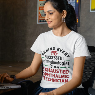 Camiseta Técnico Oftálmico Escavado Engraçado