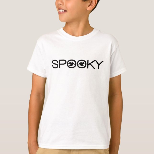 Camiseta Tee da Garota de Halloween Spooky Typografia (Frente)