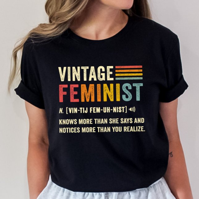 Camiseta Tee De Definição Feminista Vintage, Grunge Retroat (Criador carregado)