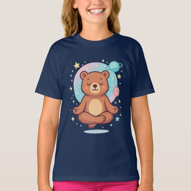 Camiseta Teia do Espaço Zen das Meninas de Urso Cósmico (Frente)