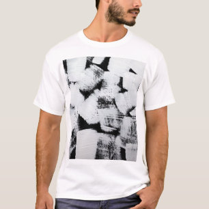 Camiseta Tela pintada abstrata preta e branca.