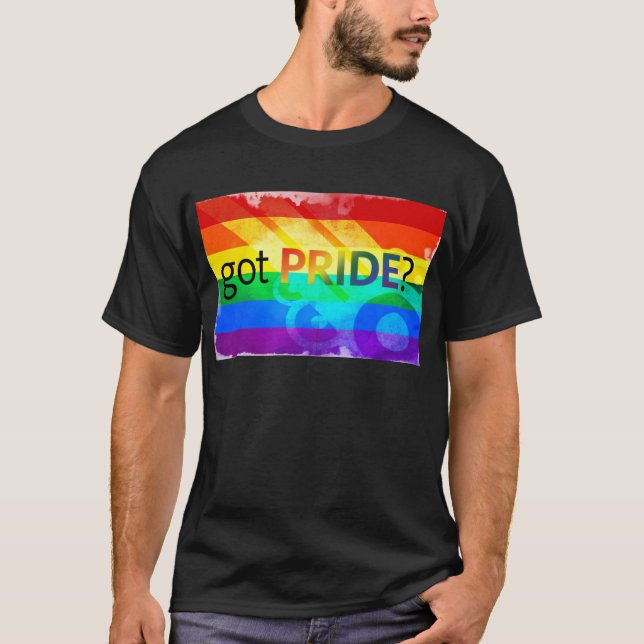 Camiseta Tem Sinalizador LGBT do Orgulho (Frente)