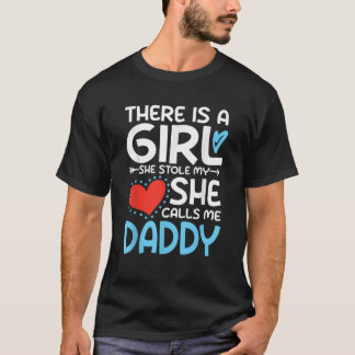 Camiseta Tem uma garota que roubou meu coração que me chama