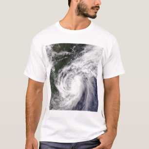 Camiseta Tempestade tropical Mekkhala