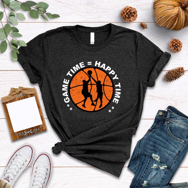 Camiseta Tempo de jogo = Tempo feliz de basquetebol (Basketball Tshirt)