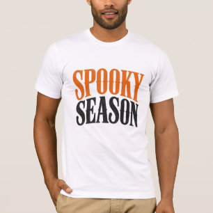 Camiseta Temporada Assustadora Tipografia de Halloween