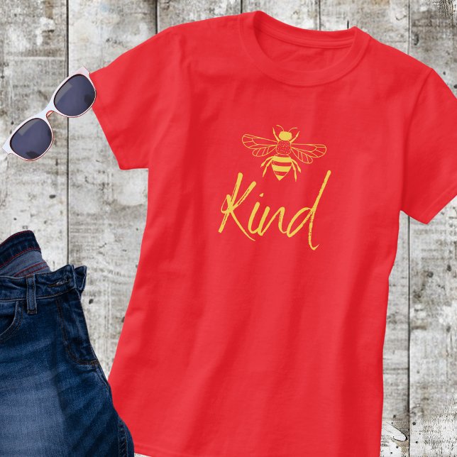 Camiseta Tendência "Bee Kind" Bumble Bee Yellow (Criador carregado)