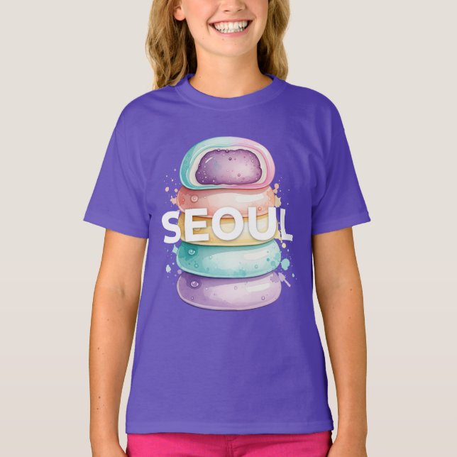 Camiseta Tender Seoul, Mochi, por Natasha Us (Frente)