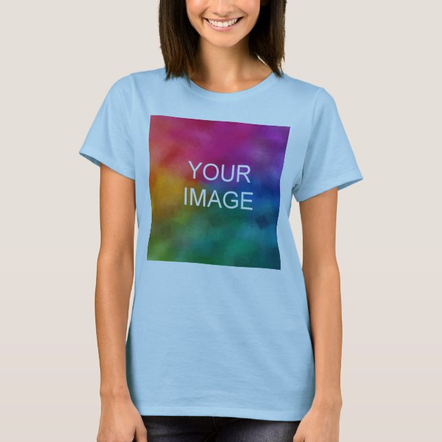 Camiseta Tendy Light Blue Elegant Modern Modelo (Frente)