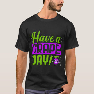 Camiseta Tenha Uma Fruta De Dia De Grama