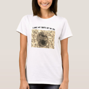 Camiseta Tenho as minhas vistas em ti. Homens com uma câmar