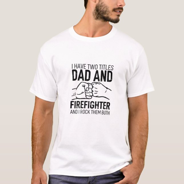Camiseta Tenho dois títulos de Pai (Frente)